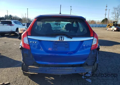 2015 Honda Fit Ex z USA, uszkodzony, nr VIN 3HGGK5H8XFM738251